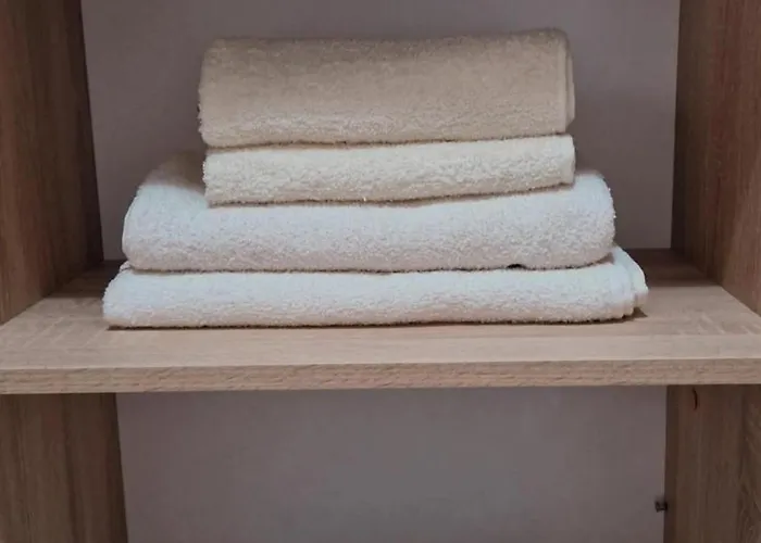 Center ゲストハウス *